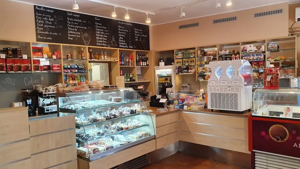 Cukrárna Kavárna Vizovice restaurant in Vizovice