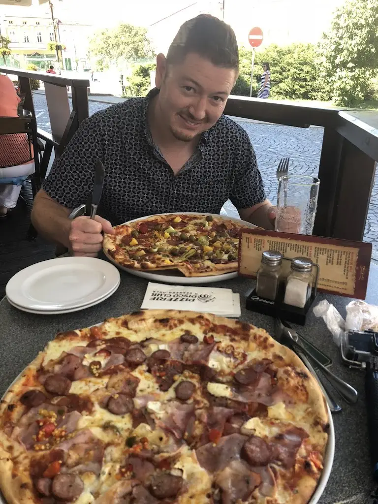 Michael Romero_Pizzerie U Černého Orla_Valašské Meziříčí_review