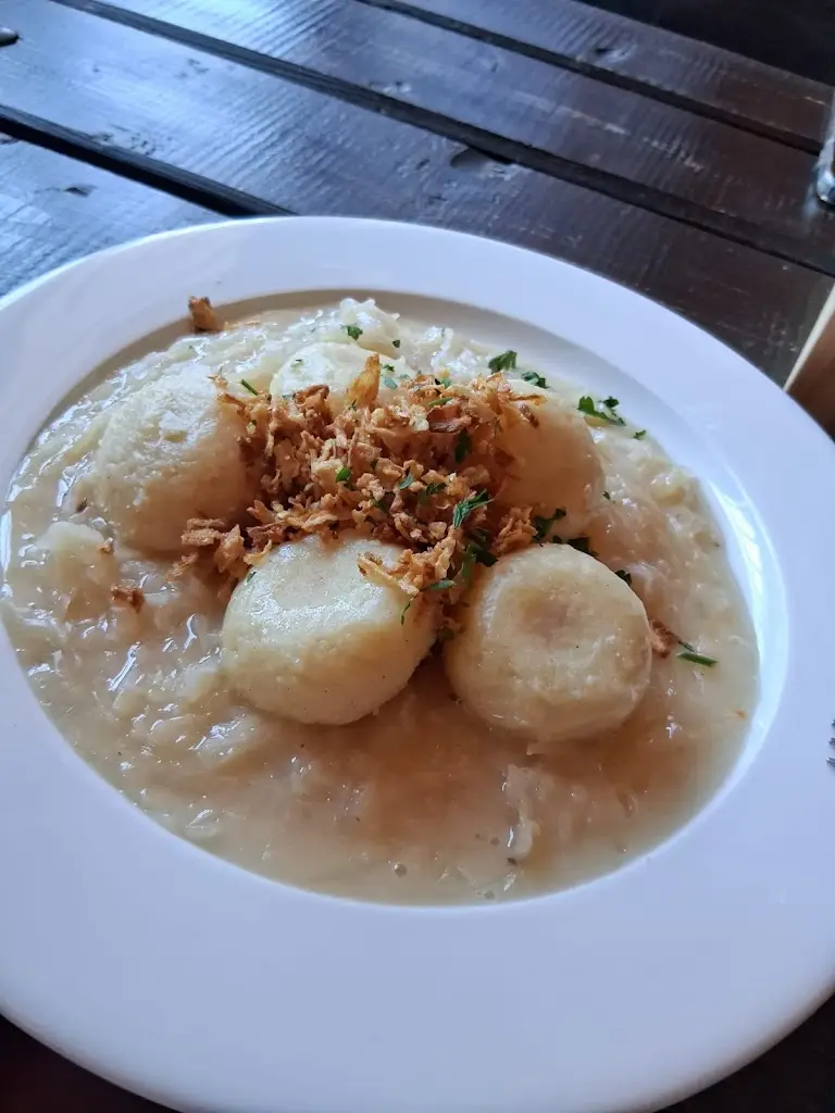 Vaclav Kovar_Restaurace U Mrtvolky_Valašské Meziříčí_review