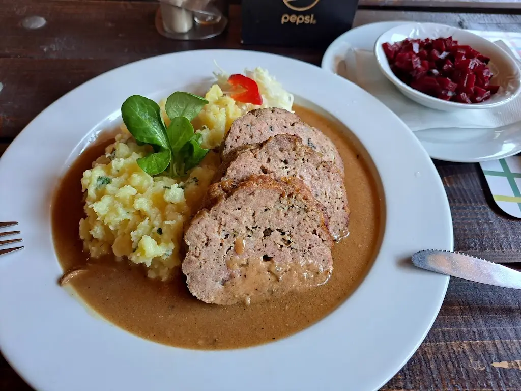 Restaurace U Mrtvolky_Valašské Meziříčí_slider_image_2