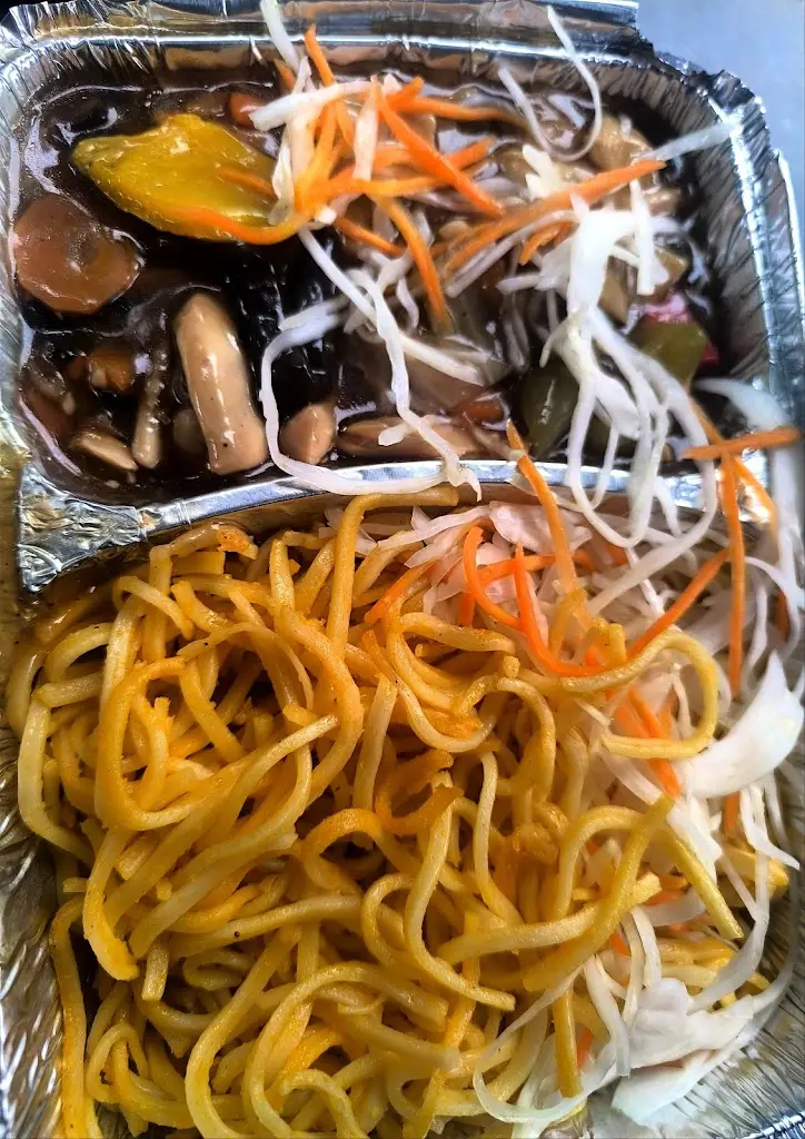 Tomáš Lank_GUTY Valmez_Valašské Meziříčí_review