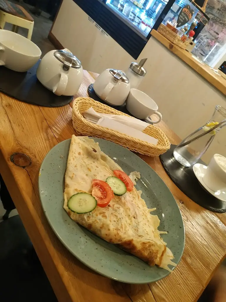 Jarmila Petrvalska_Krmítko_Valašské Meziříčí_review