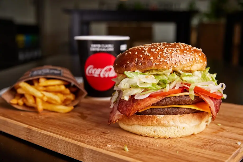 Papa Burger & Grill_Valašské Meziříčí_slider_image_2