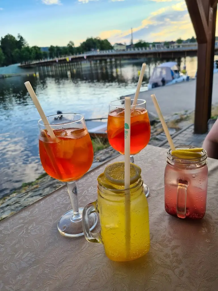 Ondra Sochovic_Restaurace a penzion Vorař_Týn nad Vltavou_review