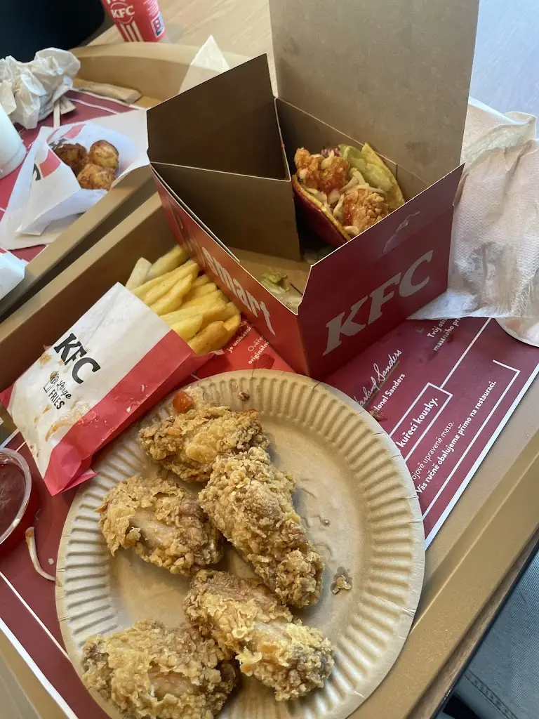 KFC Valašské Meziříčí_Valašské Meziříčí_slider_image_2