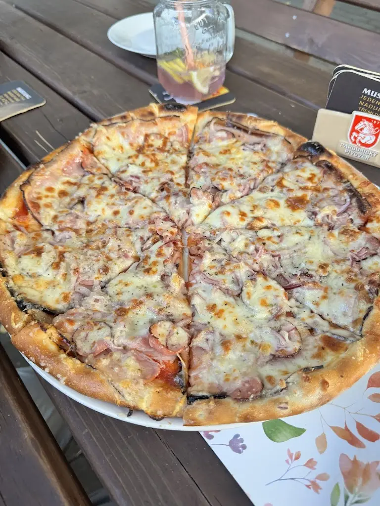 Kateryna Aleksieienko_Pizza Café_Valašské Meziříčí_review