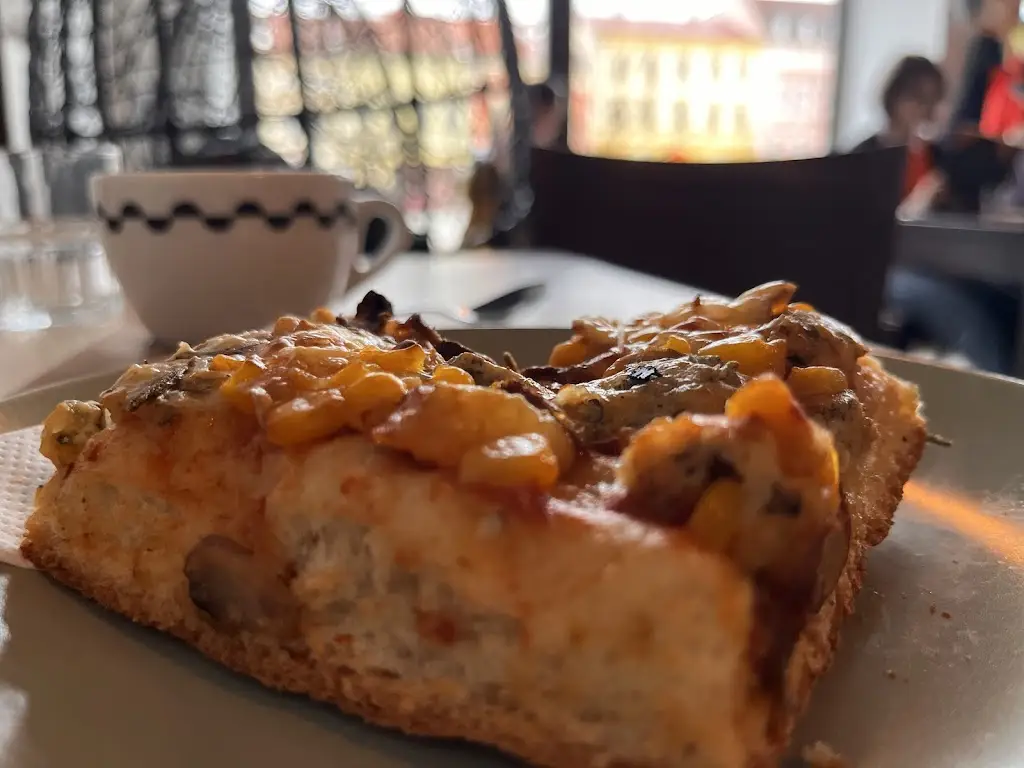 Bob Heida_CAFÉ TUCAN_Valašské Meziříčí_review