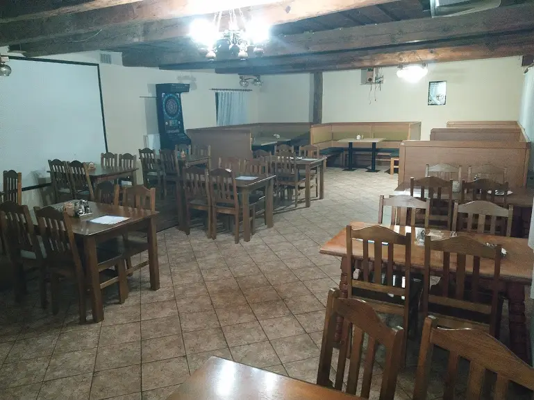 Malostranská Restaurace_Týn nad Vltavou_slider_image_1