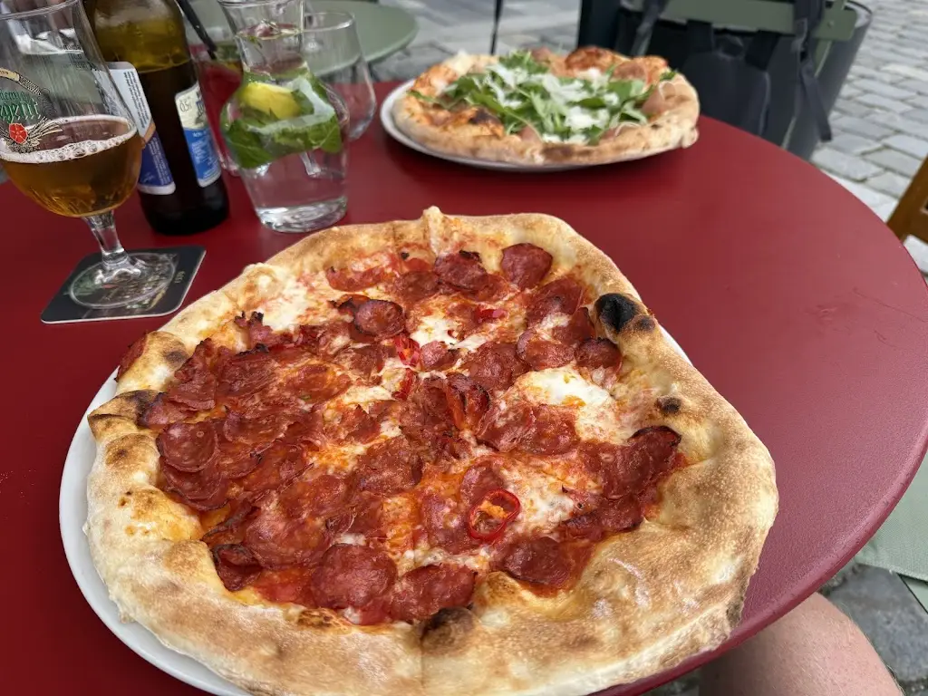 BISTRO 105_Třeboň_slider_image_3