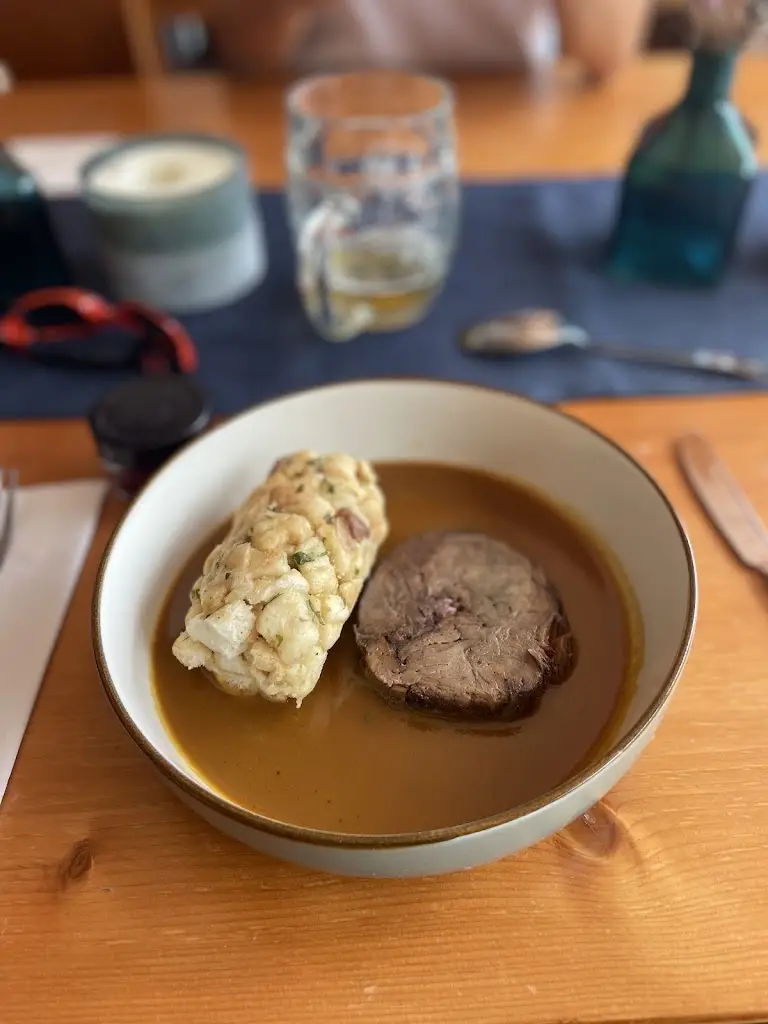 Jan Pochobradský_DaMartie_Třeboň_review