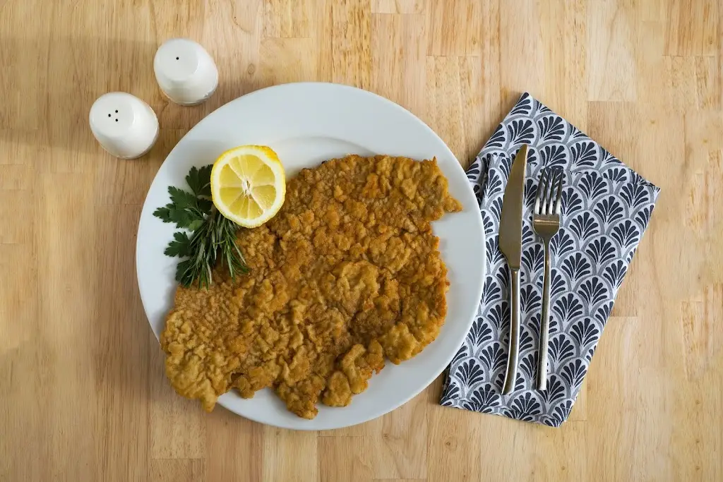 Řízková restaurace Kopretina_Třeboň_slider_image_3