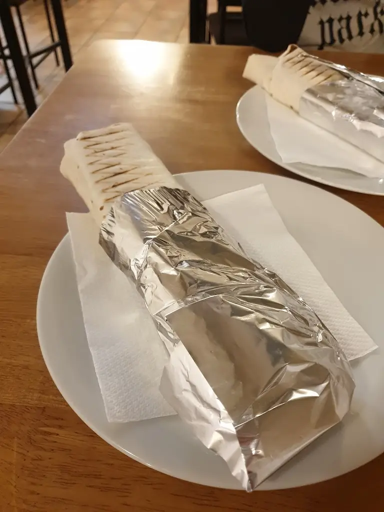 Petr Malík_Sahara fast food_Třeboň_review