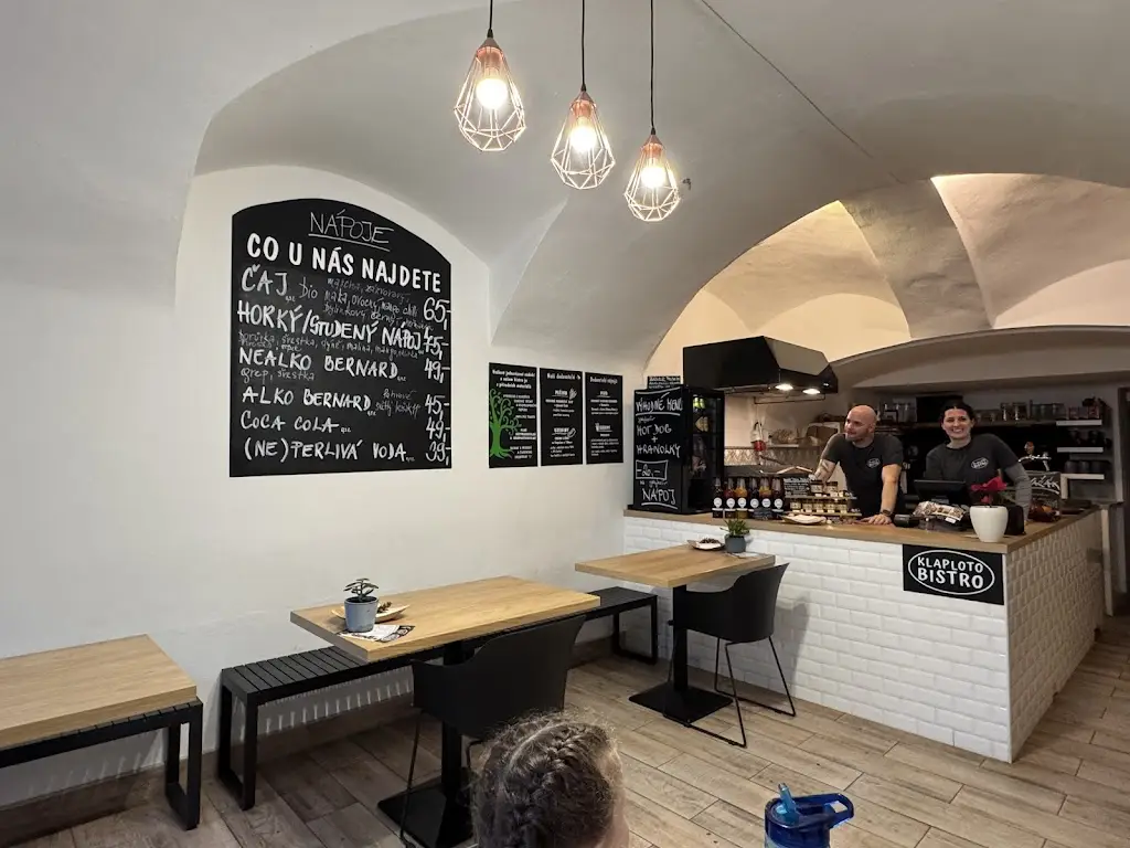 Craig Radcliffe_Klaploto bistro_Třeboň_review