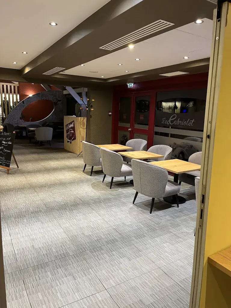 Karim Bergoug _Le Cabriolet_Montbéliard_review