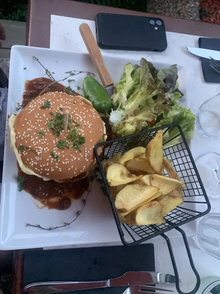 Julie BEURET_Le Cabriolet_Montbéliard_review