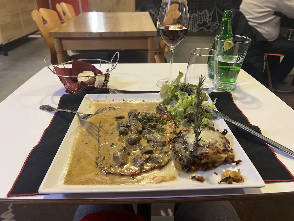 Le Cabriolet_Montbéliard_slider_image_3