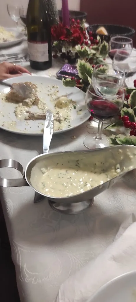 helene durcy_Le Royal_Prémery_review