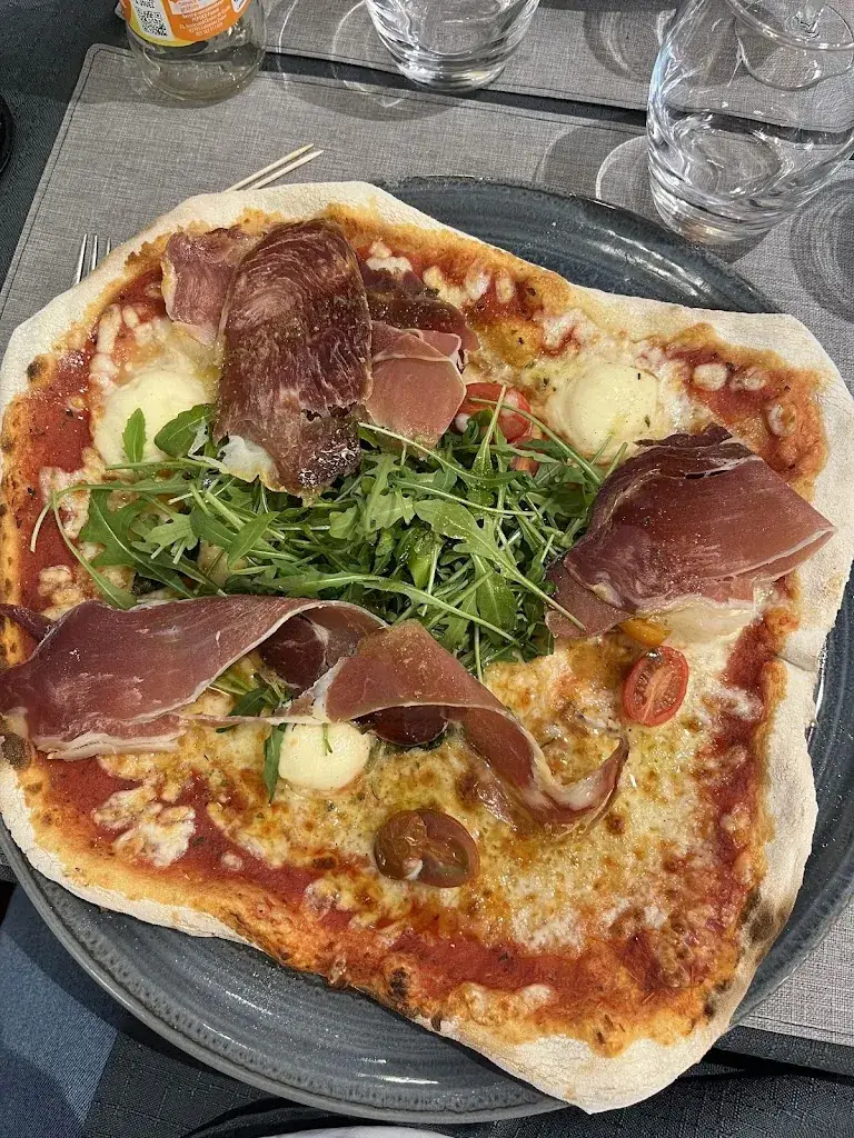 Justine Taillandier_Don Cam SDM_Moulins_review