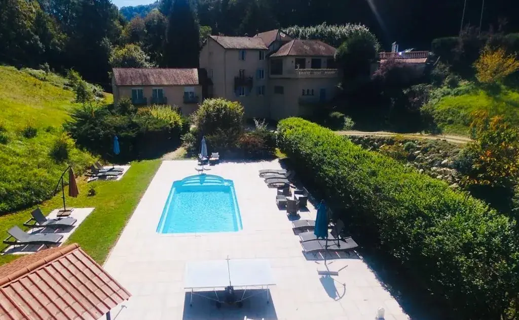 Hotel La Vallée Heureuse_Poligny_slider_image_1