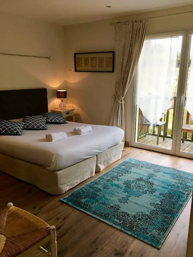 Hotel La Vallée Heureuse_Poligny_slider_image_3