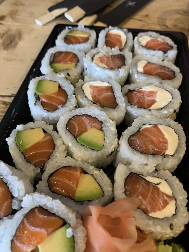 Lucie Duthion_Sushi d'Asie_Poligny_review