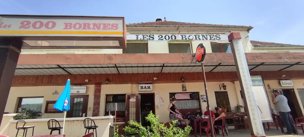 Relais Les 200 Bornes Restaurant in Pouilly-sur-Loire