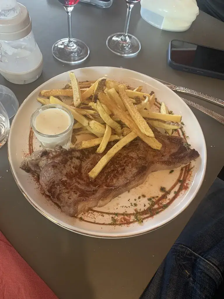 Restaurant brasserie Le Chai_Pouilly-sur-Loire_slider_image_3