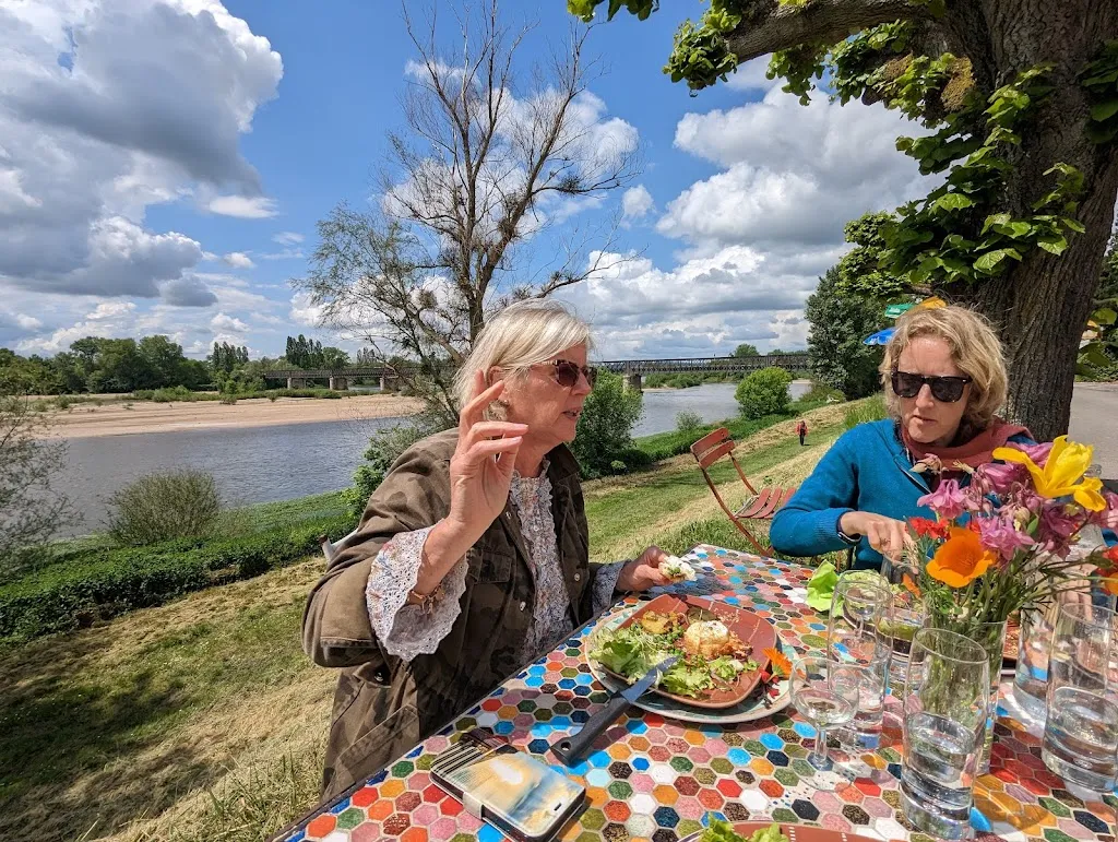 phil sellick_La mandragore_Pouilly-sur-Loire_review