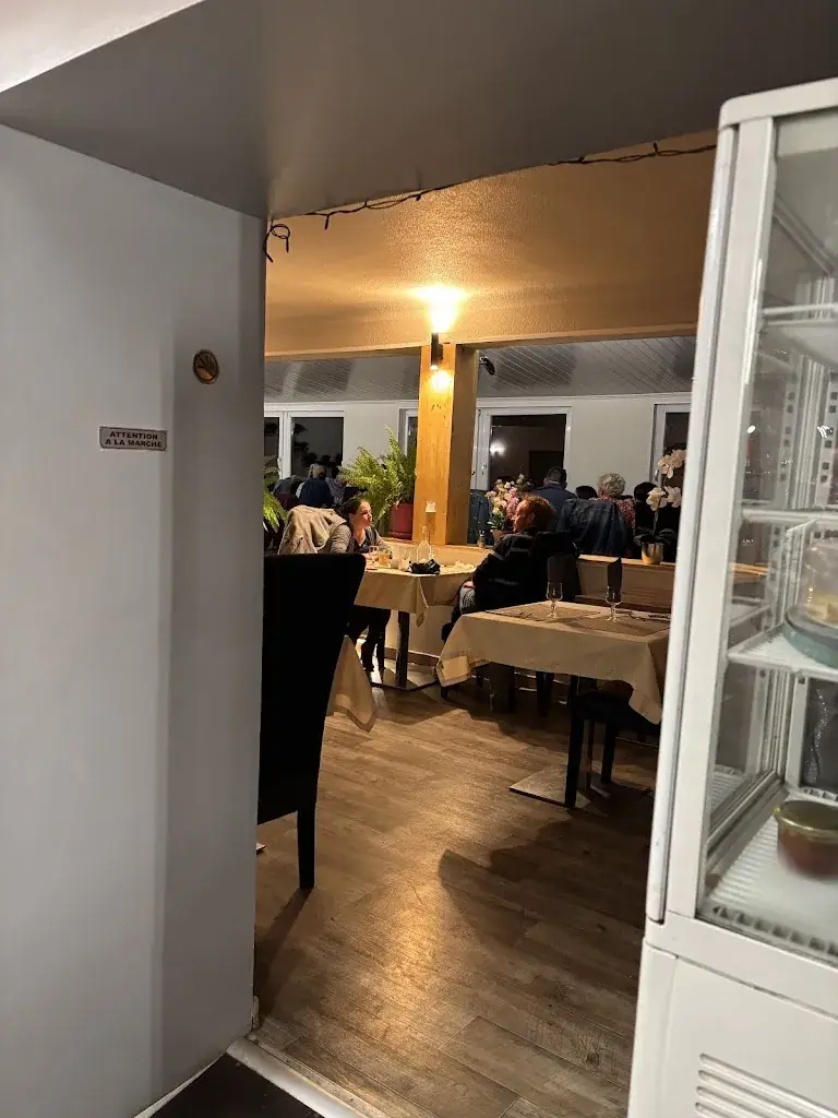 Maryline Perrin_Le Relais Campagnard_Ronchamp_review