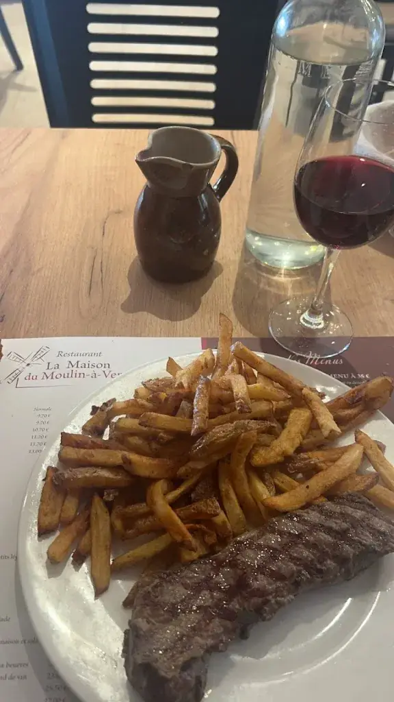 Charline Goussard_La Maison du Moulin à Vent_Romanèche-Thorins_review