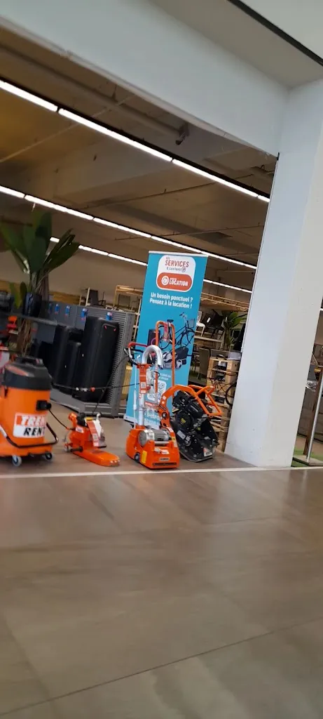 Centre commercial Les Portes de l'Allier_Avermes_slider_image_2