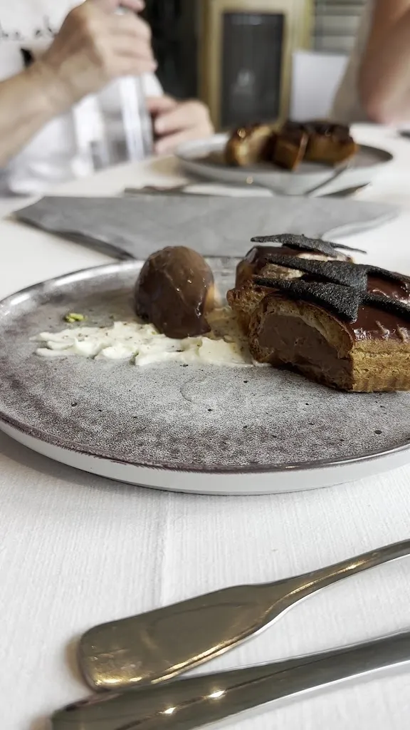 Sur le Green S.L.G._Rougemont-le-Château_slider_image_2