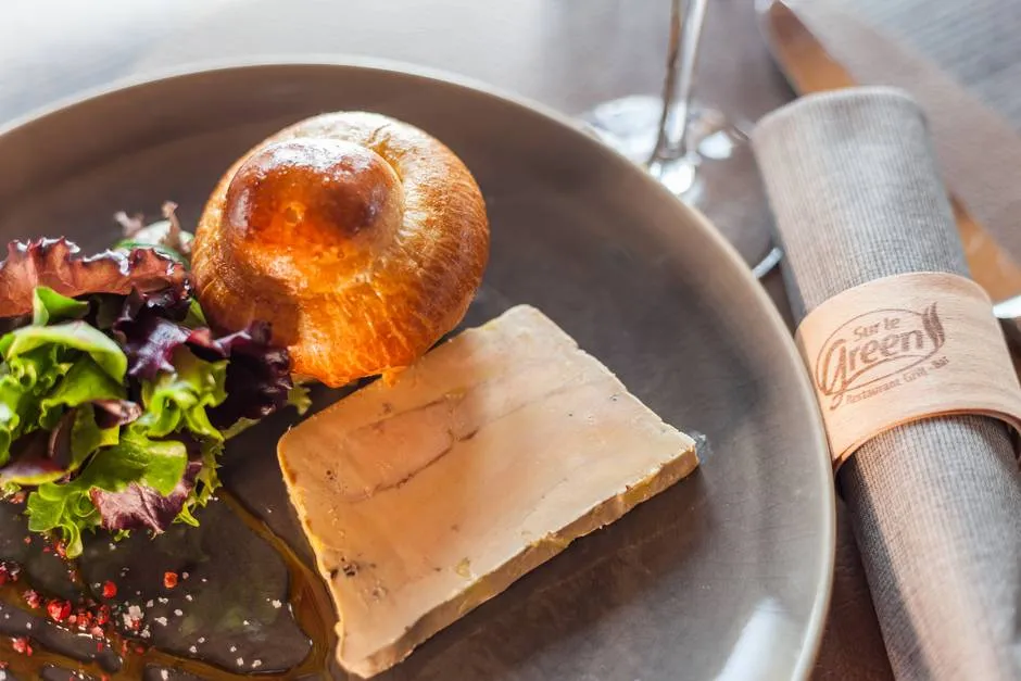 Sur le Green S.L.G._Rougemont-le-Château_slider_image_3