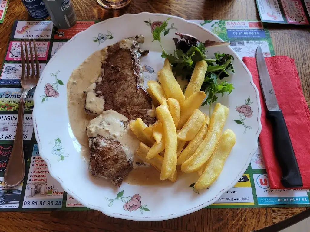 Fintan Planting_Bar Des Chineurs_Rougemont_review