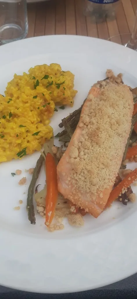 Sandrine Paugam_L'Iris_Romagny-sous-Rougemont_review