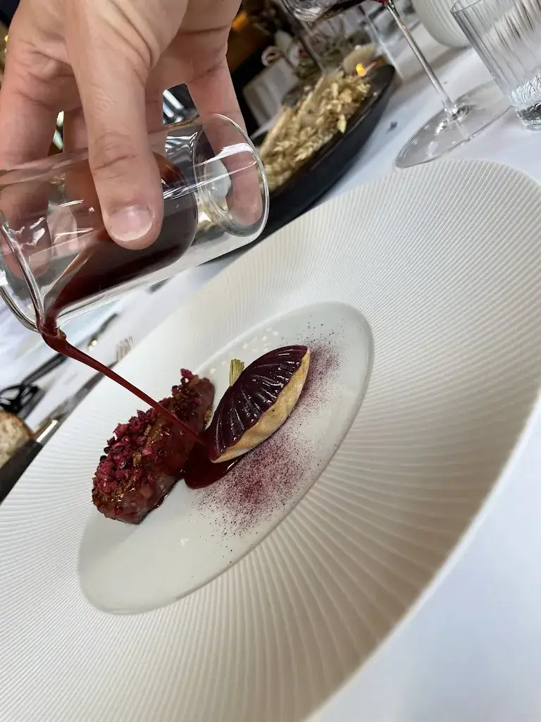 La Table du Valrose_Rougemont_slider_image_2