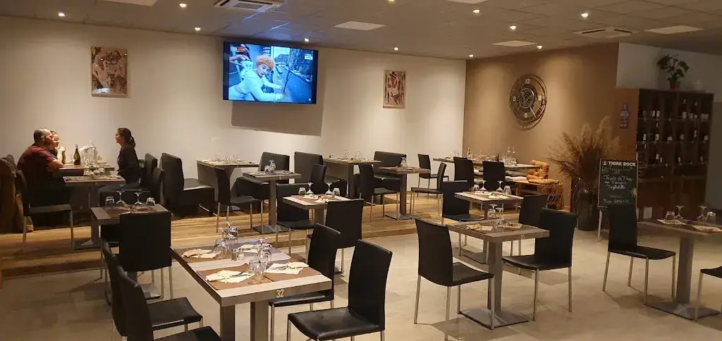 Restaurant Le Kirikou_Cuse-et-Adrisans_slider_image_1