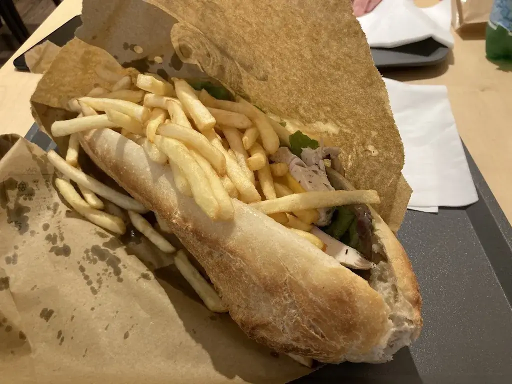 Sandrine Bougie_Brasserie L'Escale_Quetigny_review