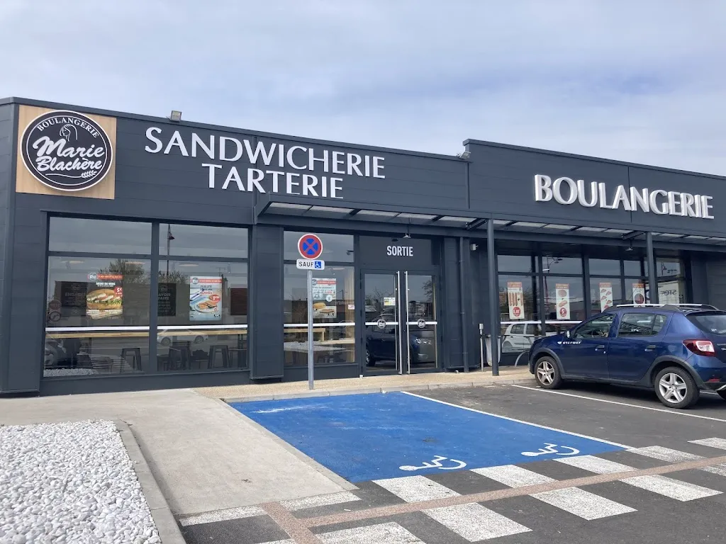 Gwénola Farault_Marie Blachère Boulangerie Sandwicherie Tarterie_Avermes_review