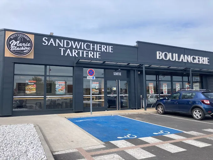 Marie Blachère Boulangerie Sandwicherie Tarterie Restaurant in Avermes