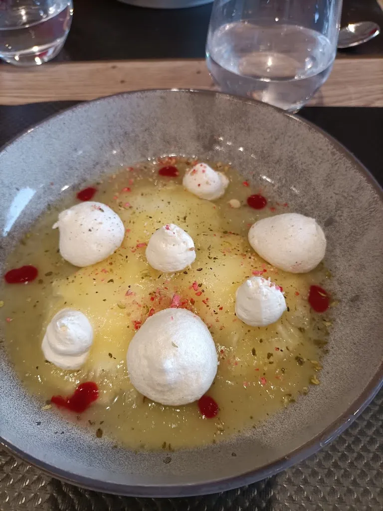 Lisa DUPART_Le Saint Georges_Saint-Georges-sur-Baulche_review