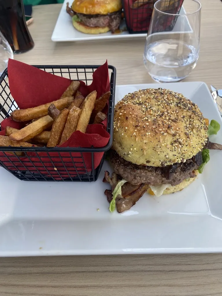 Julie Hrabar_Le Saint Georges_Saint-Georges-sur-Baulche_review