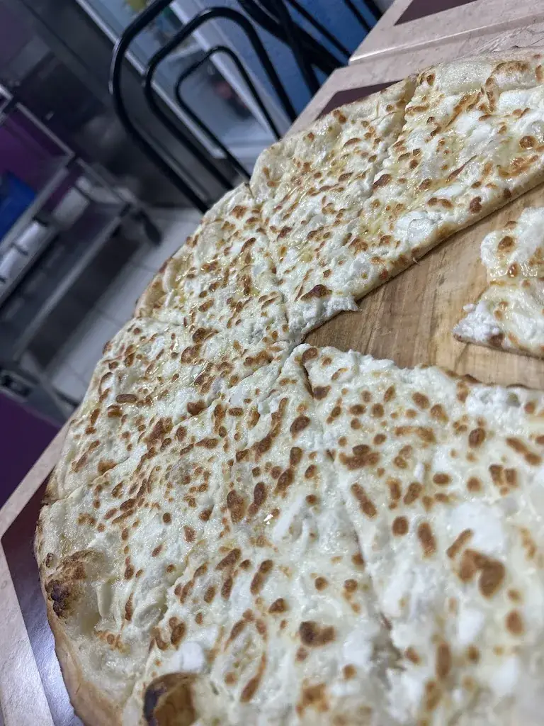 Menu_Royal pizza_Saint-Georges-sur-Baulche_image_3