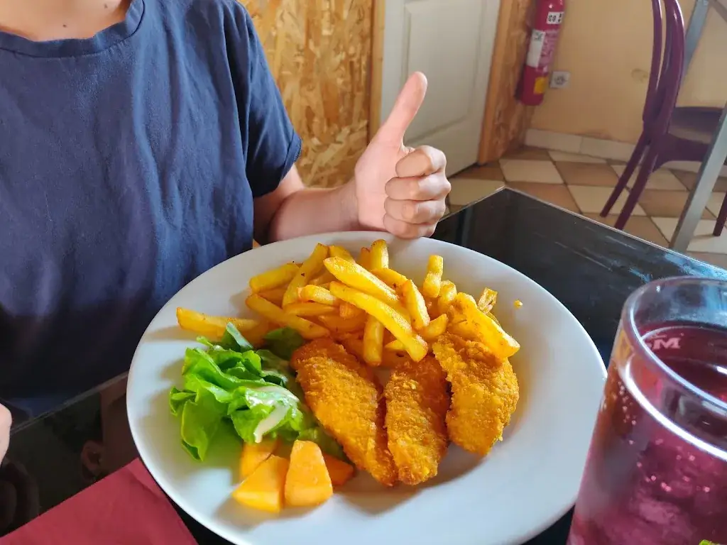 Celine_Au Carrefour de la Puisaye_Saint-Amand-en-Puisaye_review