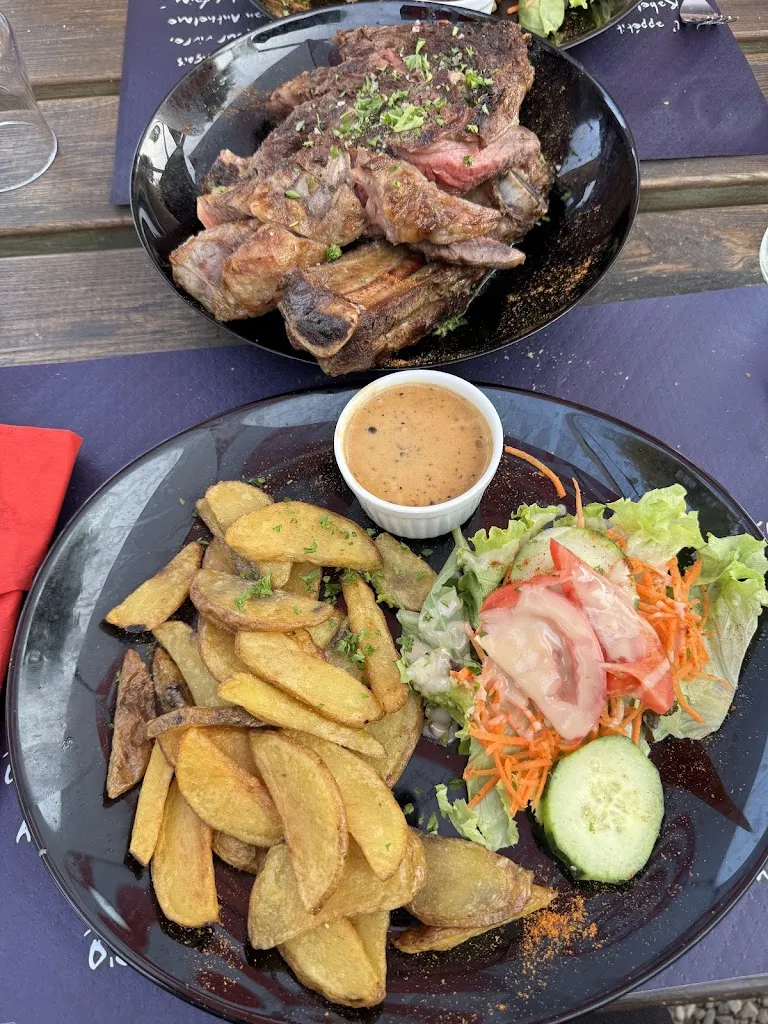 Auberge du Lac_Saint-Fargeau_slider_image_3