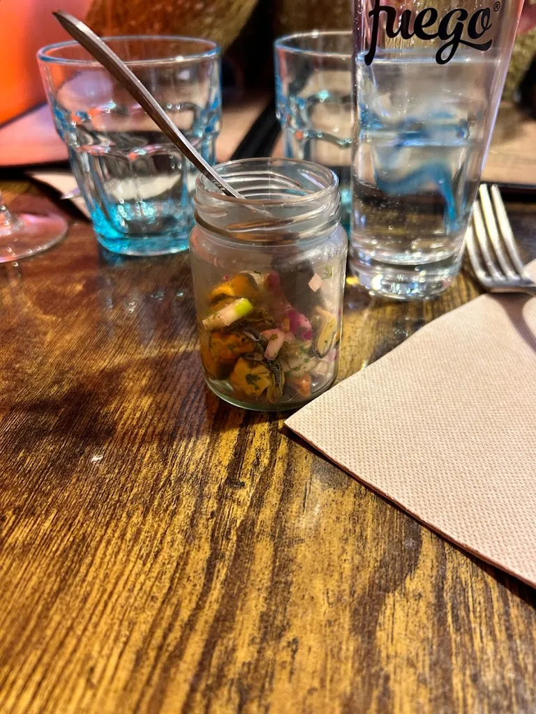 Anthony Gray_Le Bisqu'in_Beauvoir_review