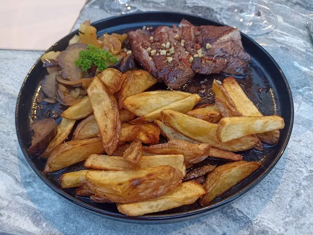 Menu_Restaurant Le Phœnix_Saint-Germain-du-Plain_immagine_6