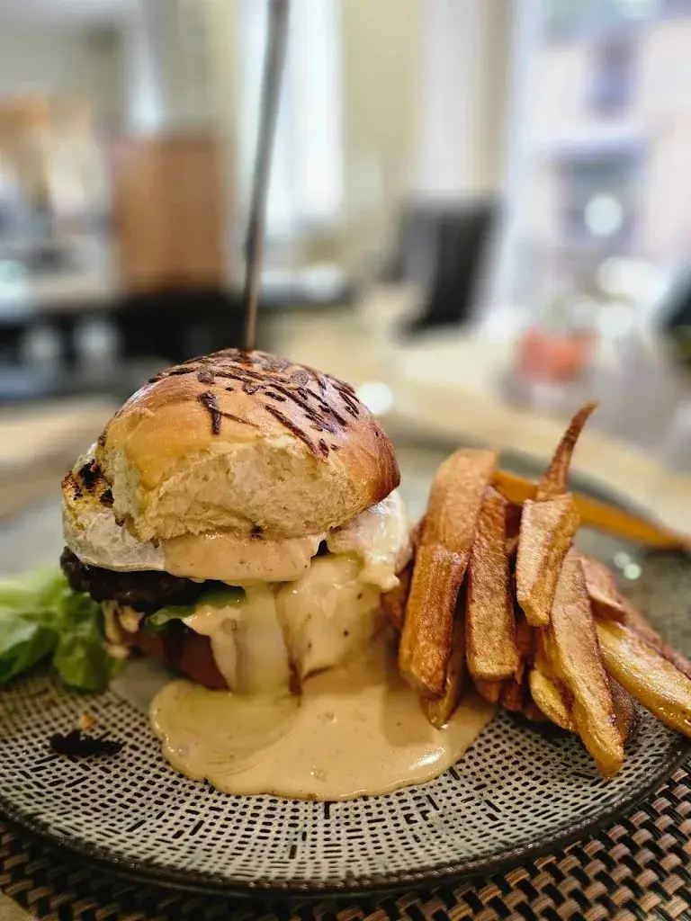 Restaurant Le Phœnix_Saint-Germain-du-Plain_slider_image_3