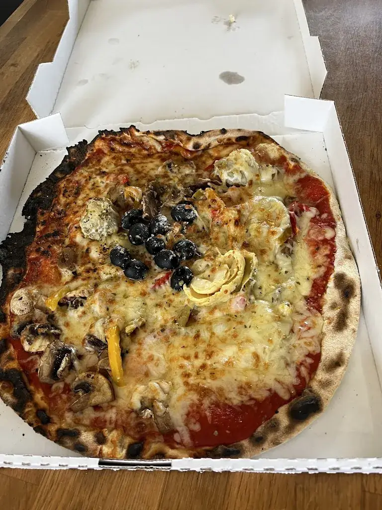 Menu_Pizzeria l'Escale_Saint-Germain-du-Plain_image_6