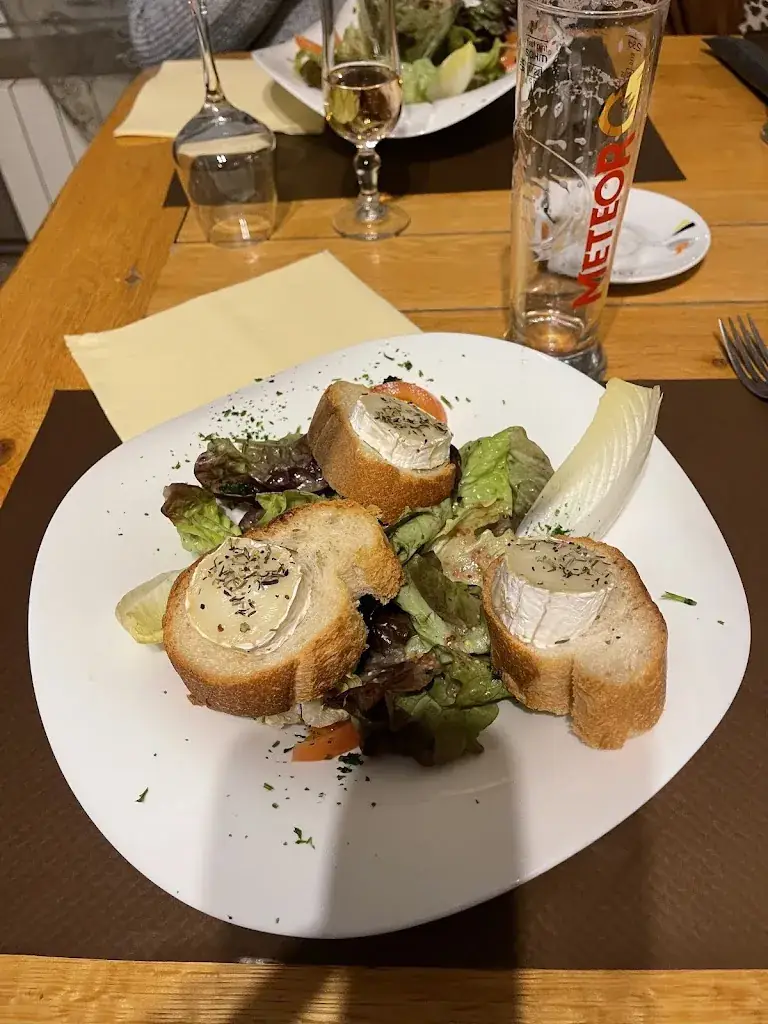 Menu_Pizzeria l'Escale_Saint-Germain-du-Plain_image_8